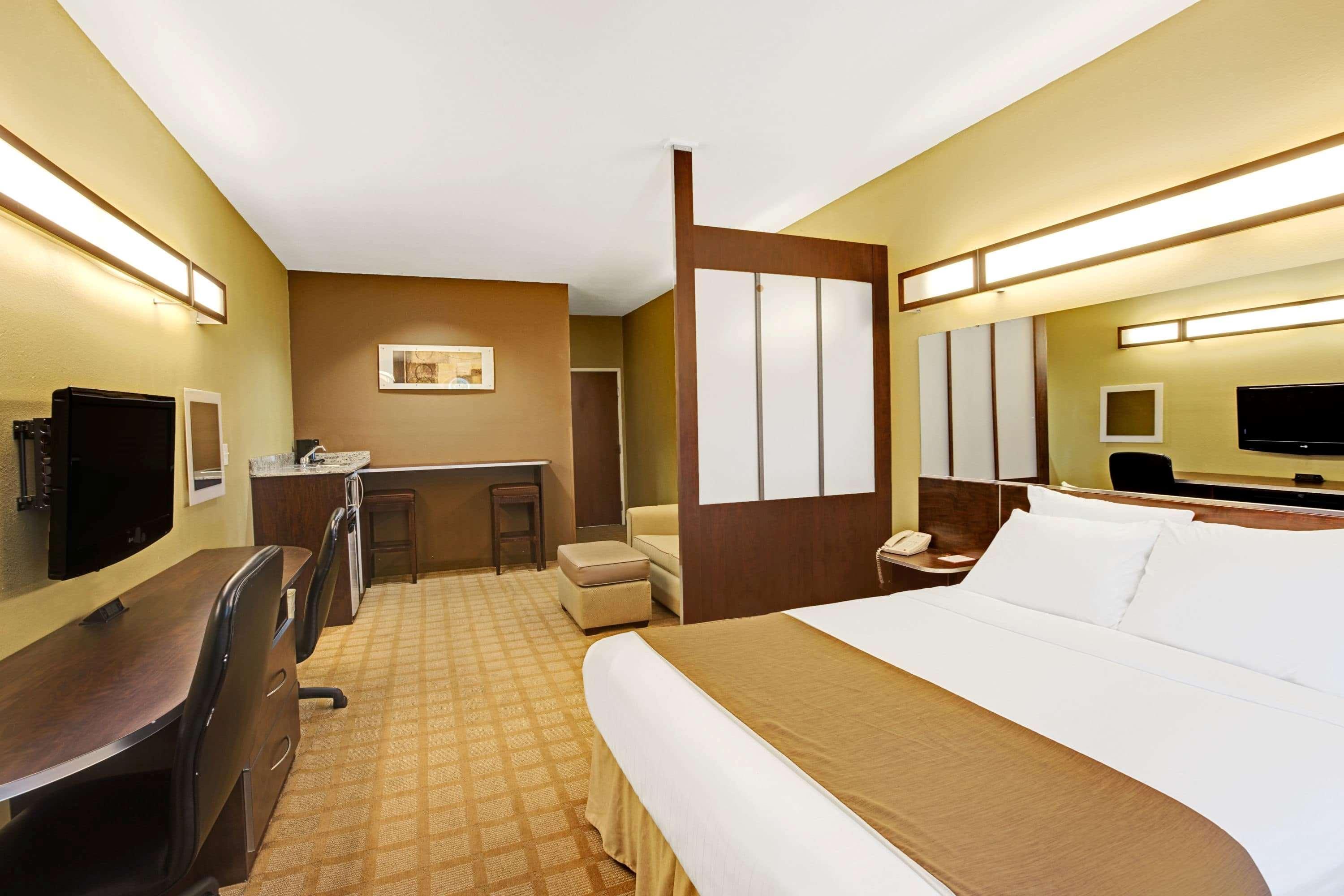 Microtel Inn & Suites By Wyndham Bryson City Eksteriør bilde