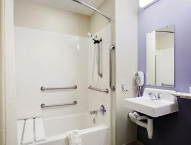 Microtel Inn & Suites By Wyndham Bryson City Rom bilde